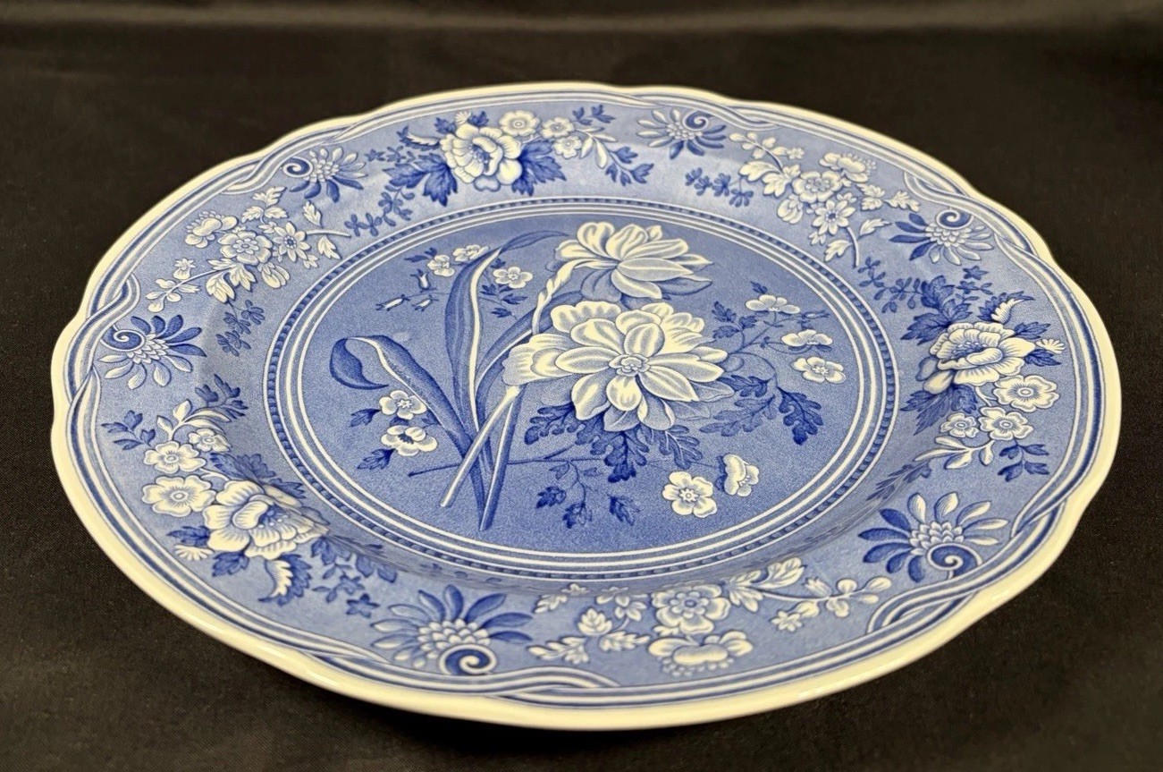 The Spode Blue Room Collection “Botanical” Plate Made In England 10.5″