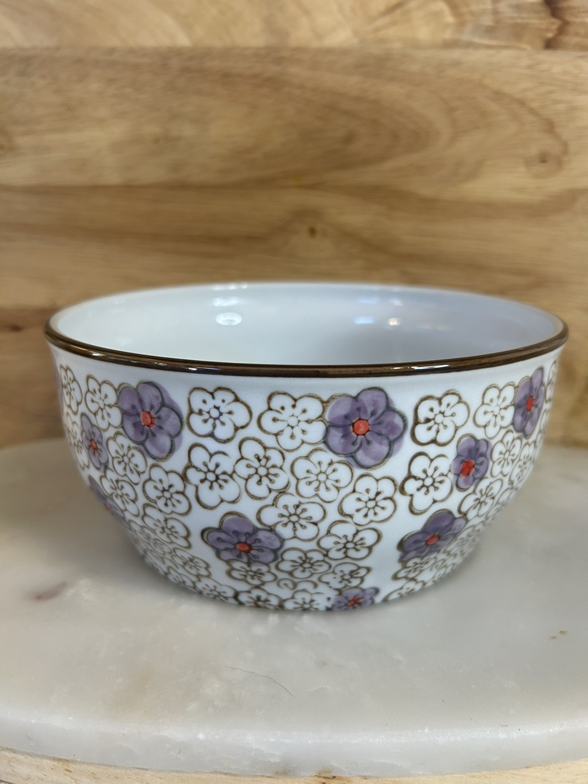 Yokohama Studio Hand Painted Japanese Rice Bowl 7” Floral Daisy Purple White EUC
