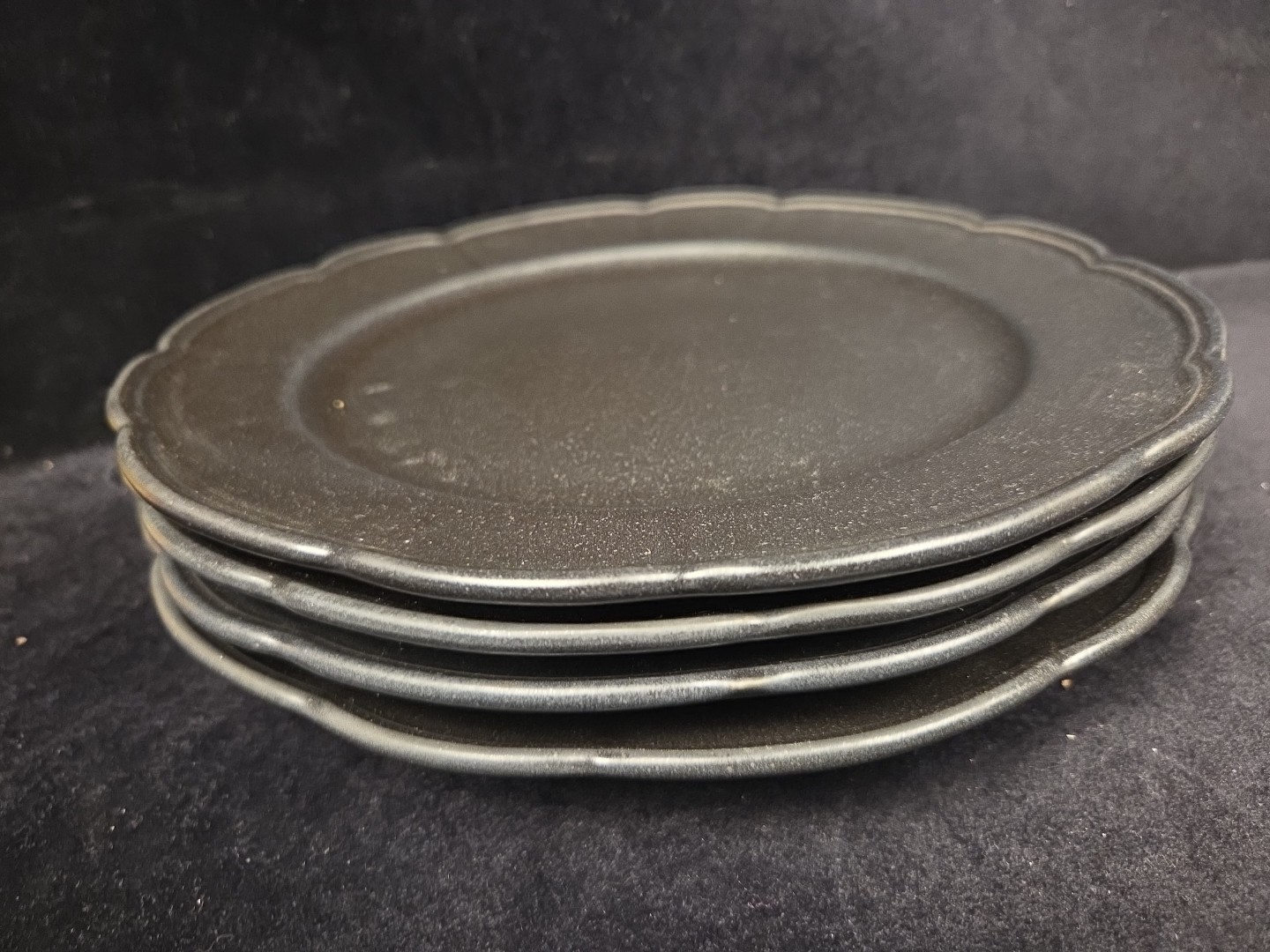 4 Home Beautiful Stoneware 10.25 In. Dinner Plate Set Matte Black