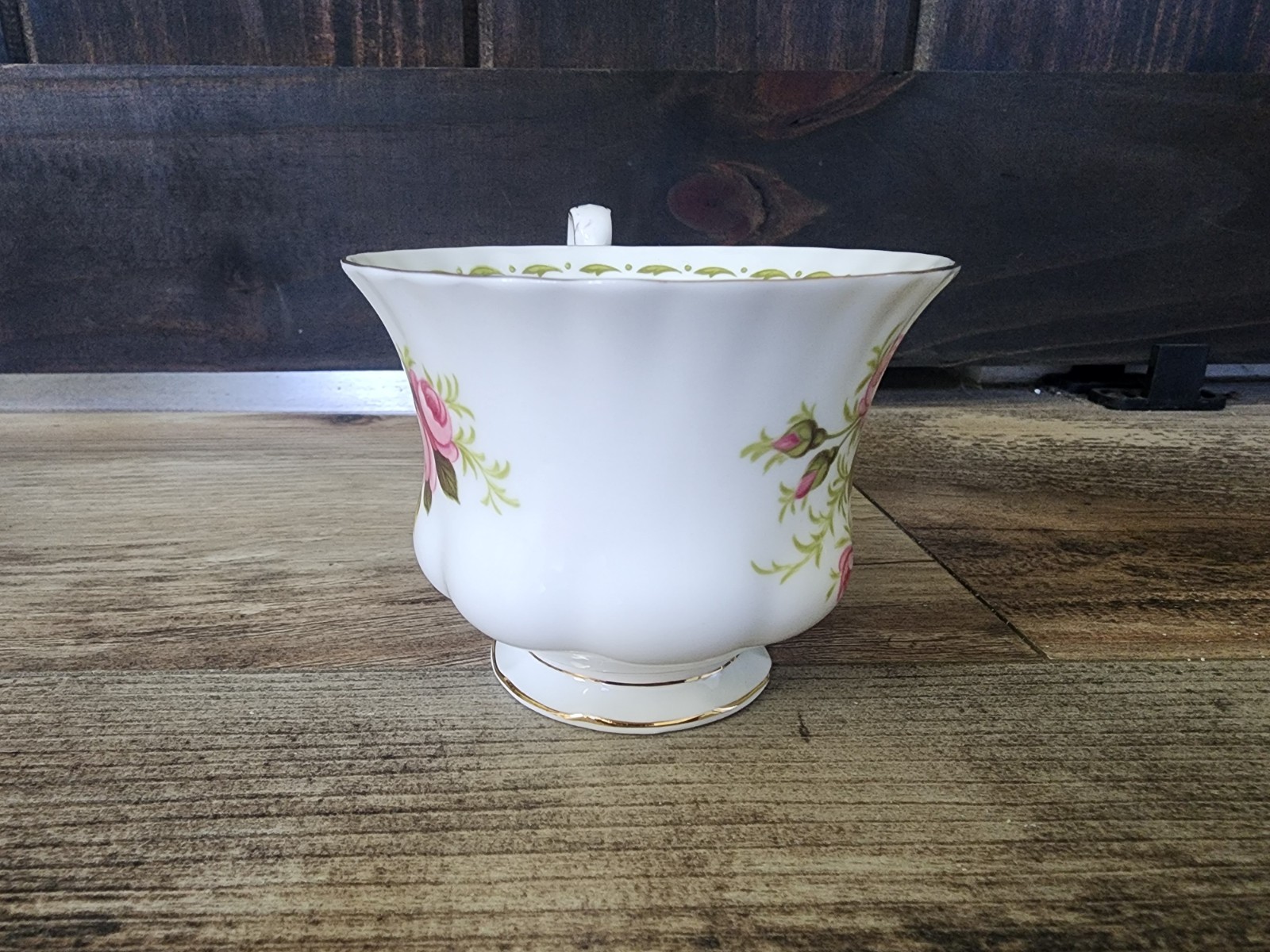 Royal Albert Flower Of The Month Tea Cup and Saucer | June | Roses