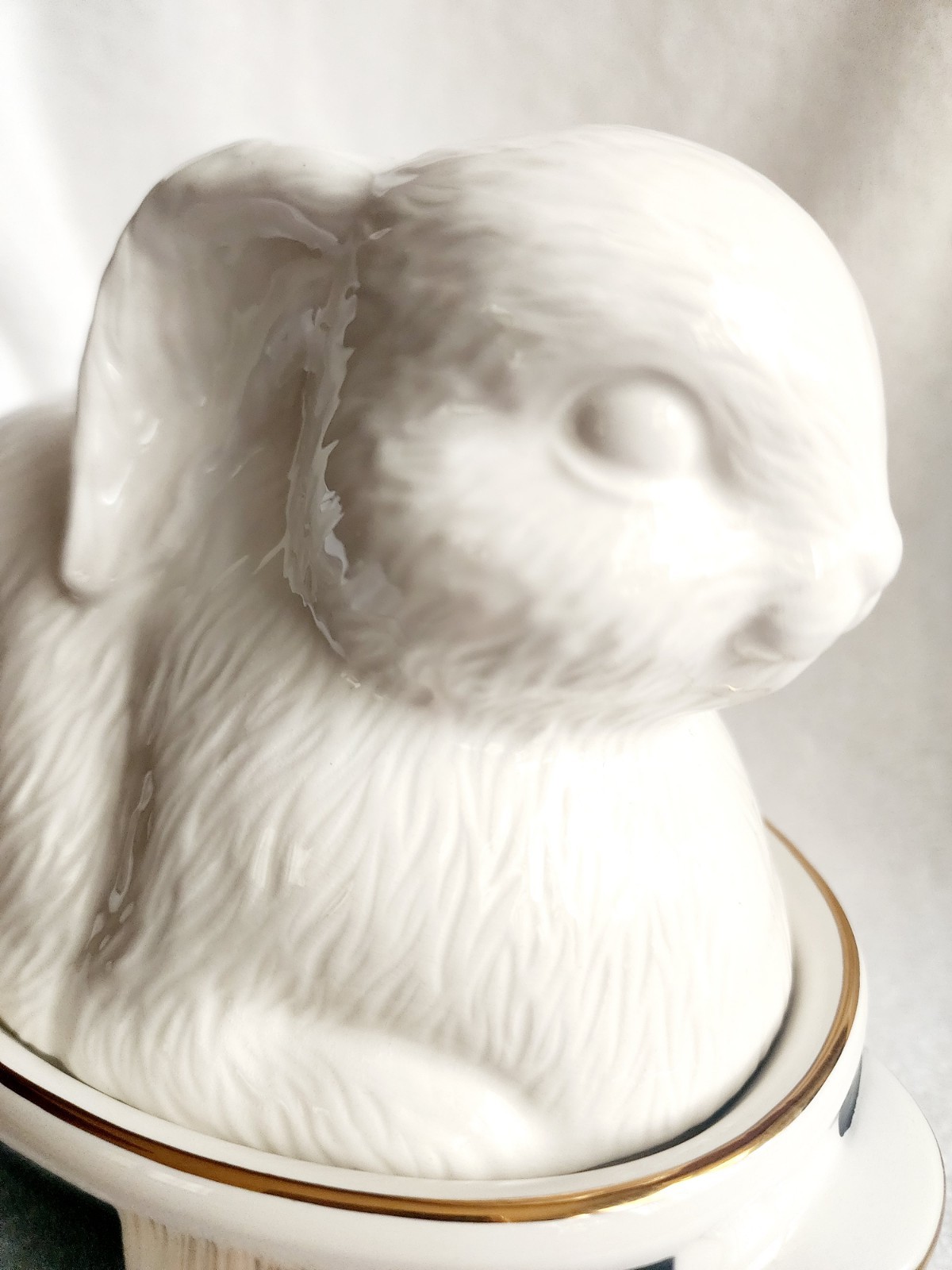 Mackenzie Childs White Rabbit Ceramic Lidded Dish Courtly Check NEW! *OPEN BOX*