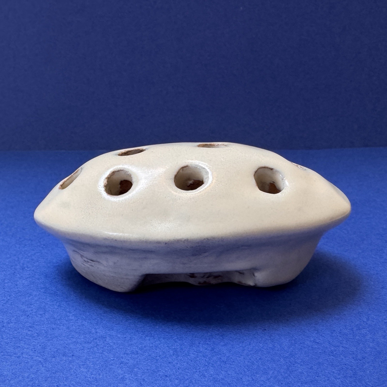 Rare Early Catalina Pottery #201 Pearly White Ivory Flower Frog Replacement 3”