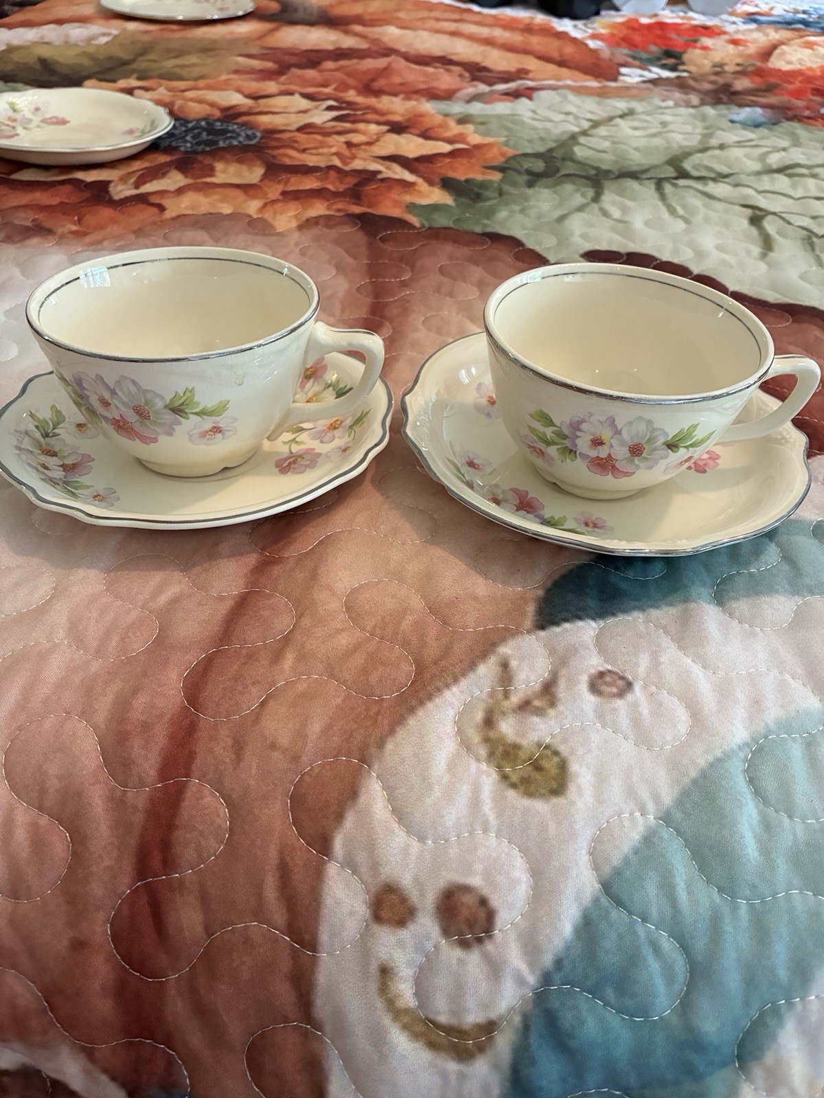 Two Homer Laughlin Virginia Rose Floral Cups & Saucers Set 4 pc White Pink Green