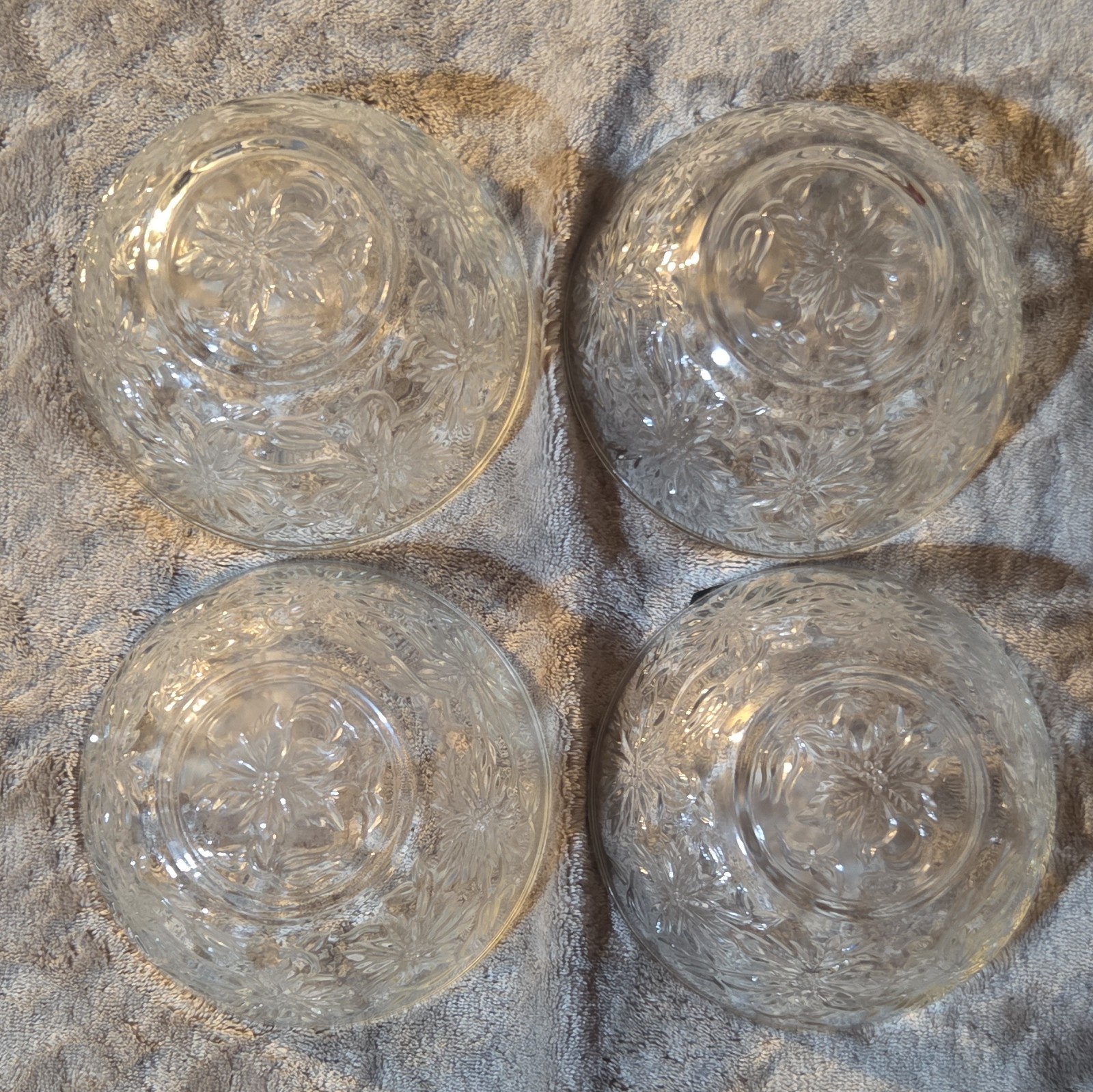 4 princess house fantasia poinsetta bowl lot 6″ berry bowl