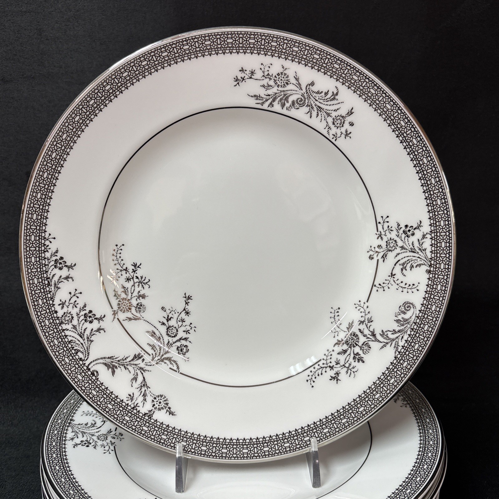 Wedgwood Vera Wang VERA LACE (Platinum) Salad Plate 8 1/8 Inches