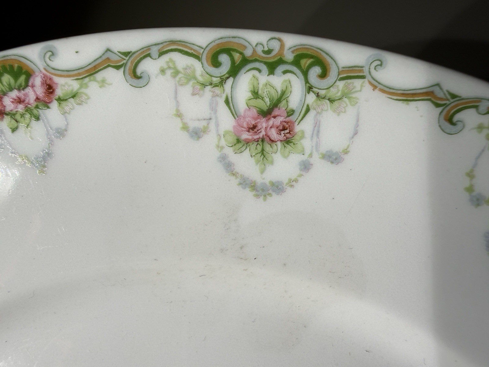 Antique Wm Guerin Limoges France Dinner Plate 9.75” Pink Roses Scroll GUE395