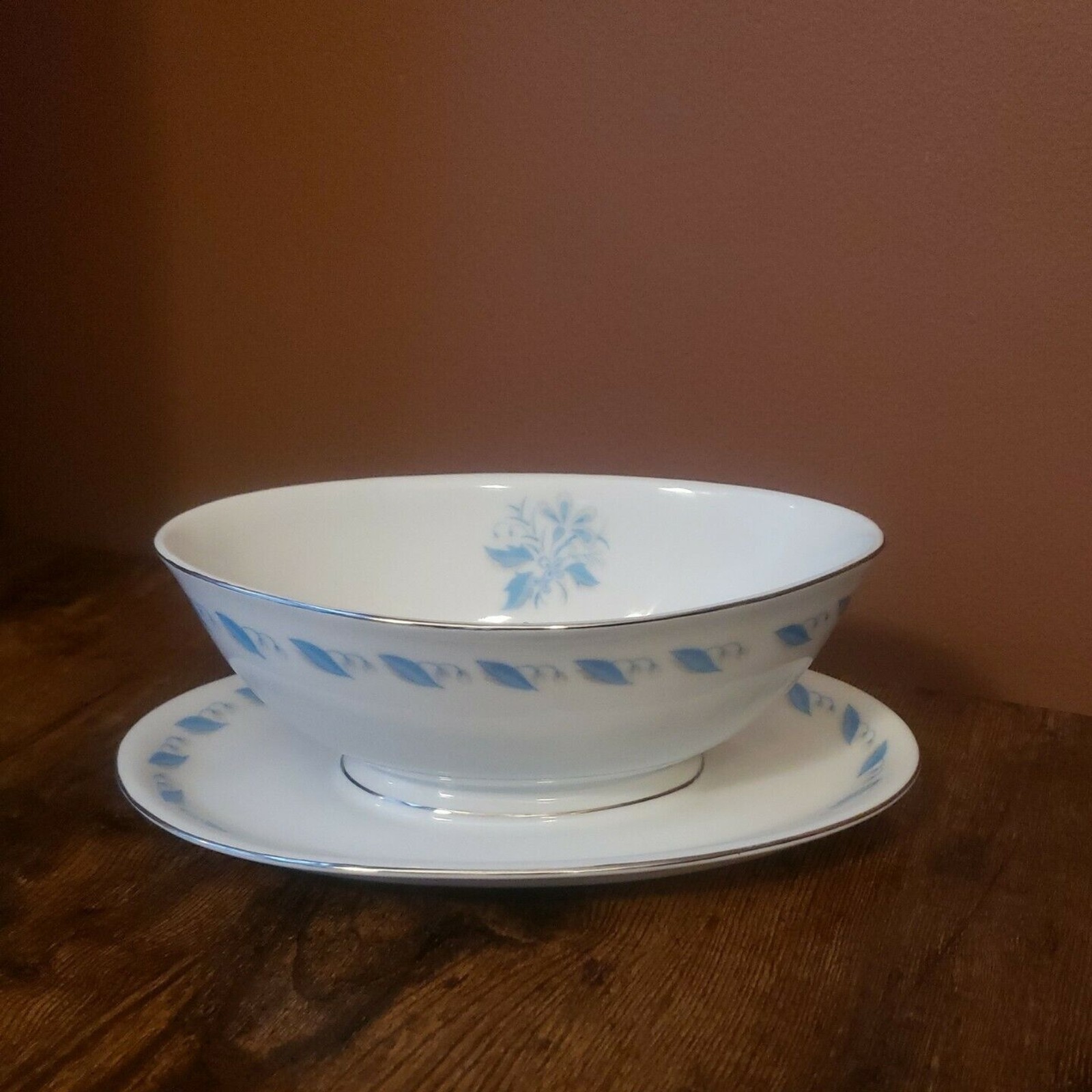 Abalone China Sky Flower Gravy Boat Vintage Japan MCM White Blue Platinum Trim