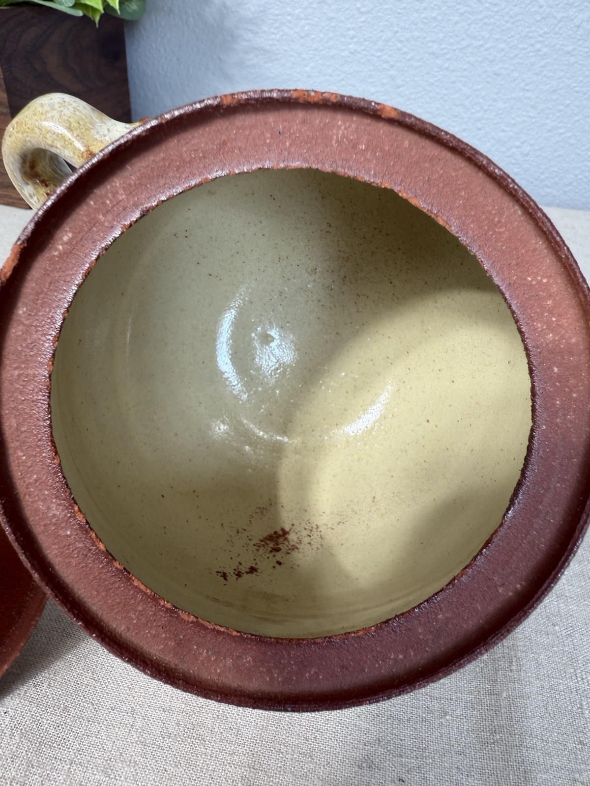 ARTIST SIGNED MULTI COLOR STUDIO POTTERY POT WITH LID