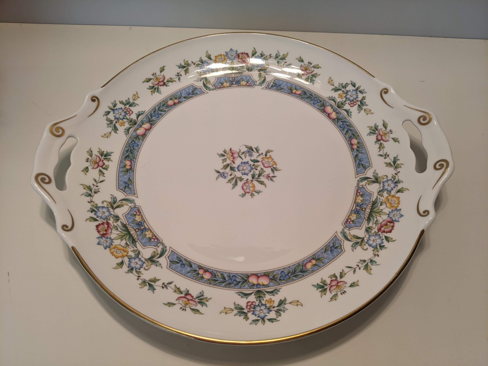Round Handled Porcelain Cake Platter Floral Pattern Blue Border Gold Trim