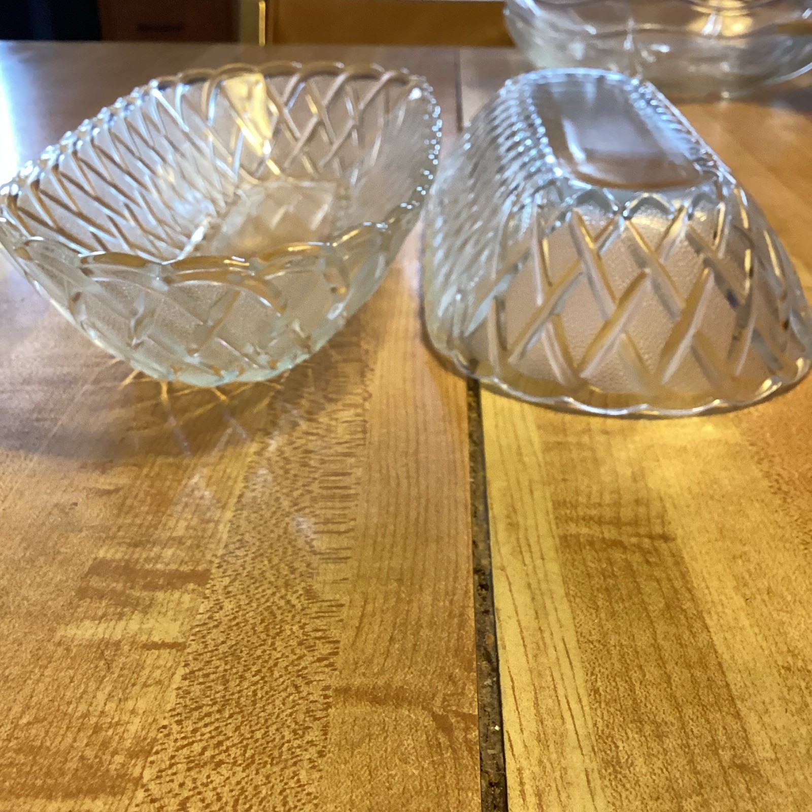 Unmarked Clear Pressed Glass Oval Bowl Set of 2 Diamond Pattern Serving Dish