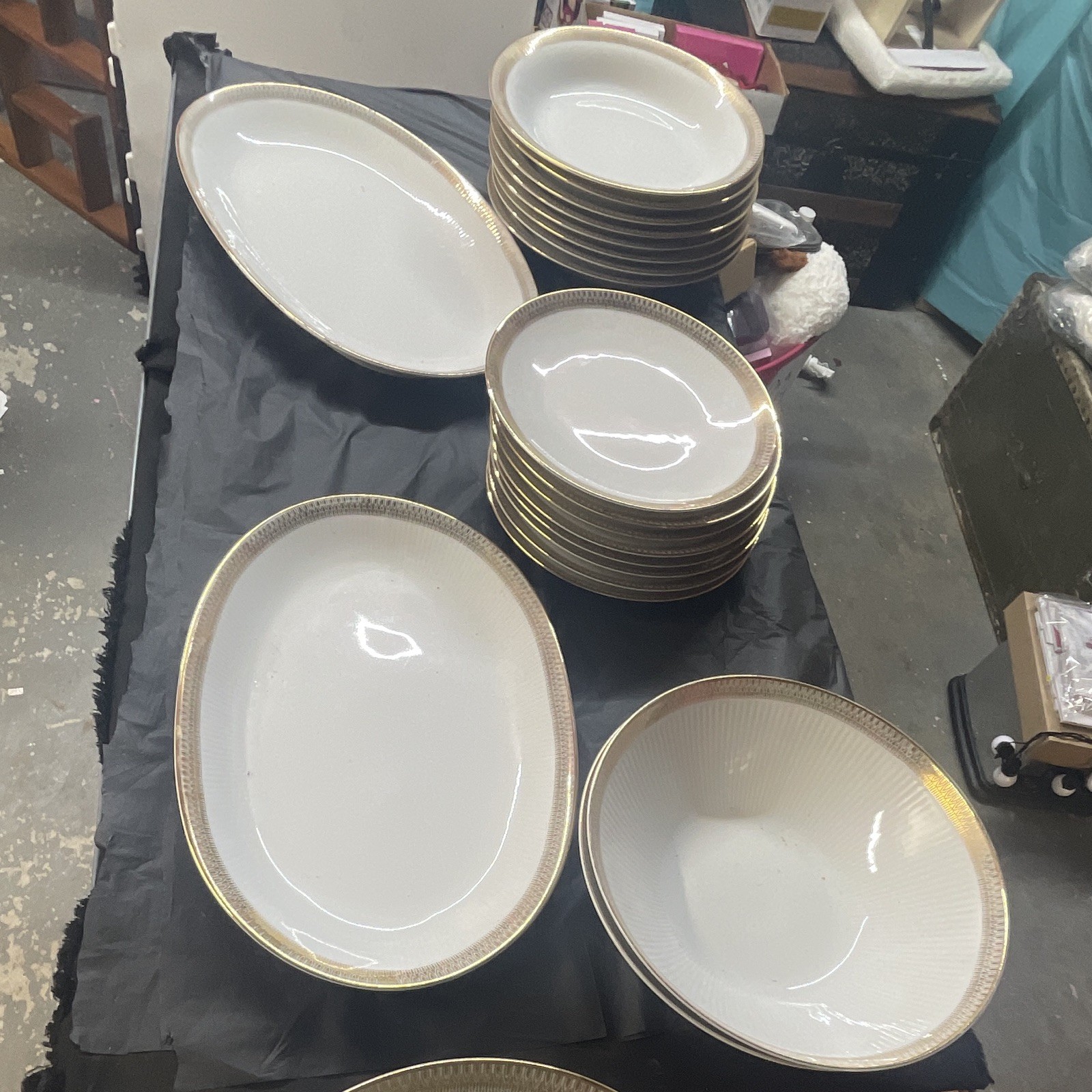Mitterteich dish set. Very good shape. Never been used. 32 pieces total.