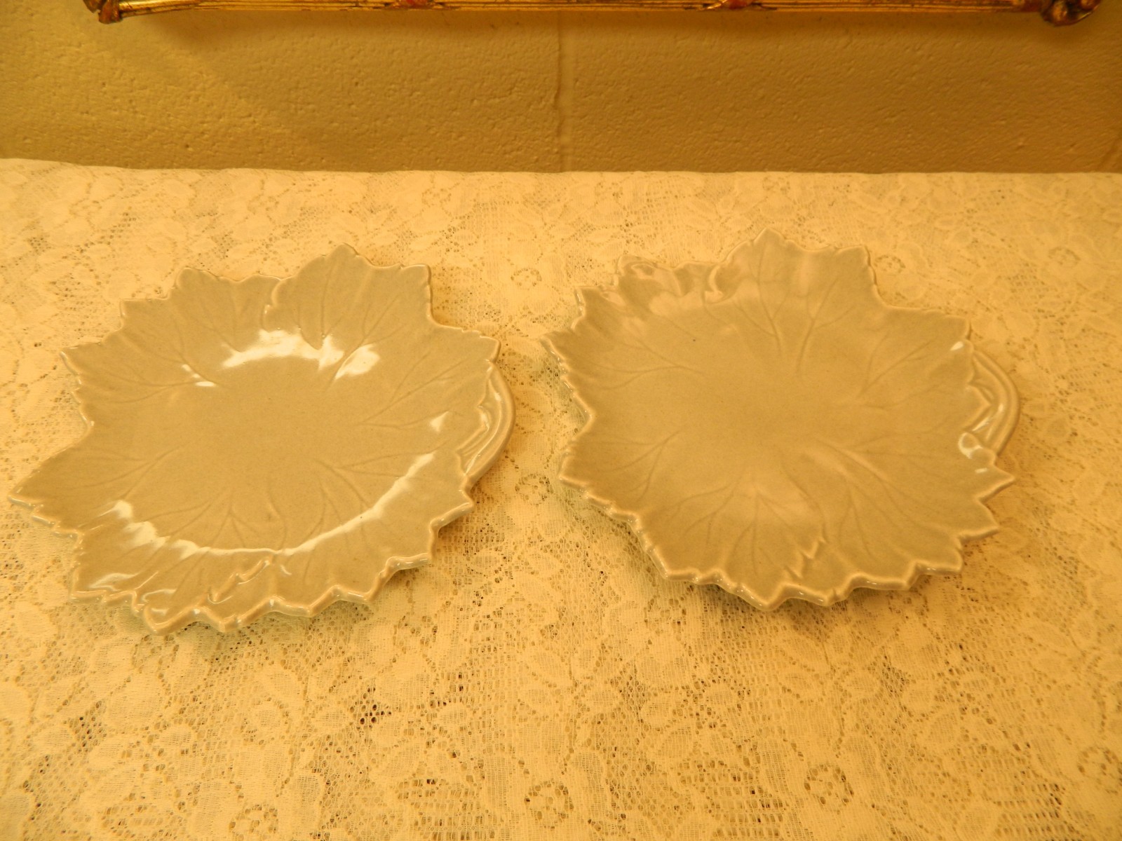 Vintage Pair (2) Woodfield Steubenville Gray Glaze Leaf 9″ Salad Plates