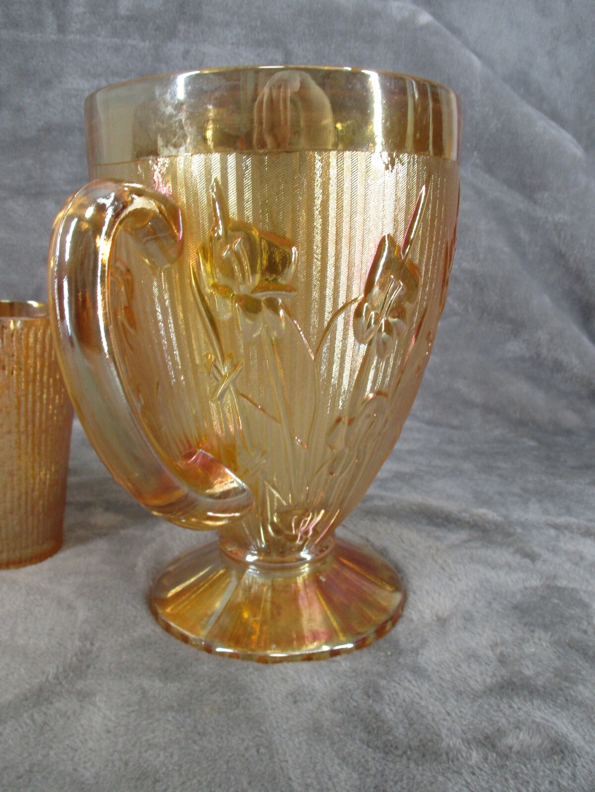 Jeannette Carnival Glass Pitcher And Tree Bark Tumblers Set Marigold Iridescent