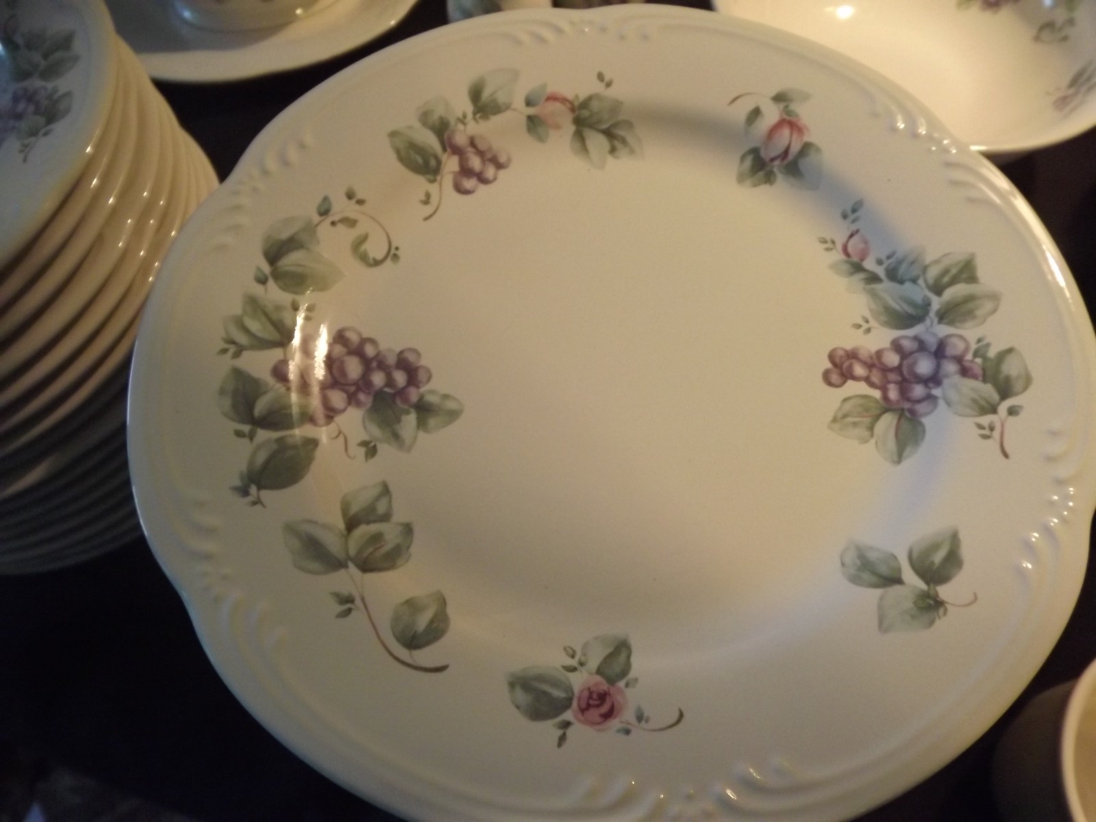 PFALTZGRAFF grapevine pattern U CHOOSE dinner plate, salad plate , cups