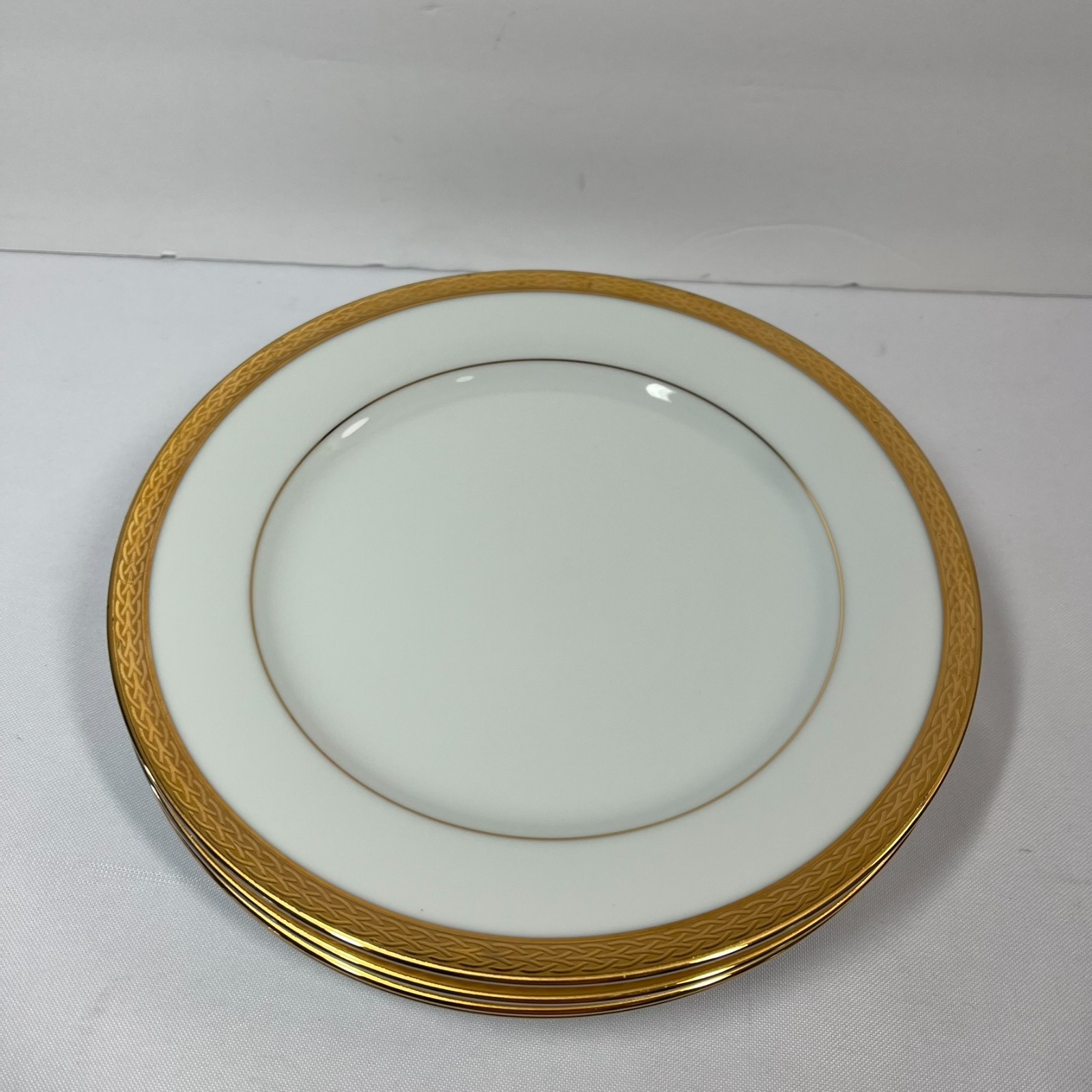 Noritake Queens Gold Salad Plates Lot of Four Contemporary Fine China