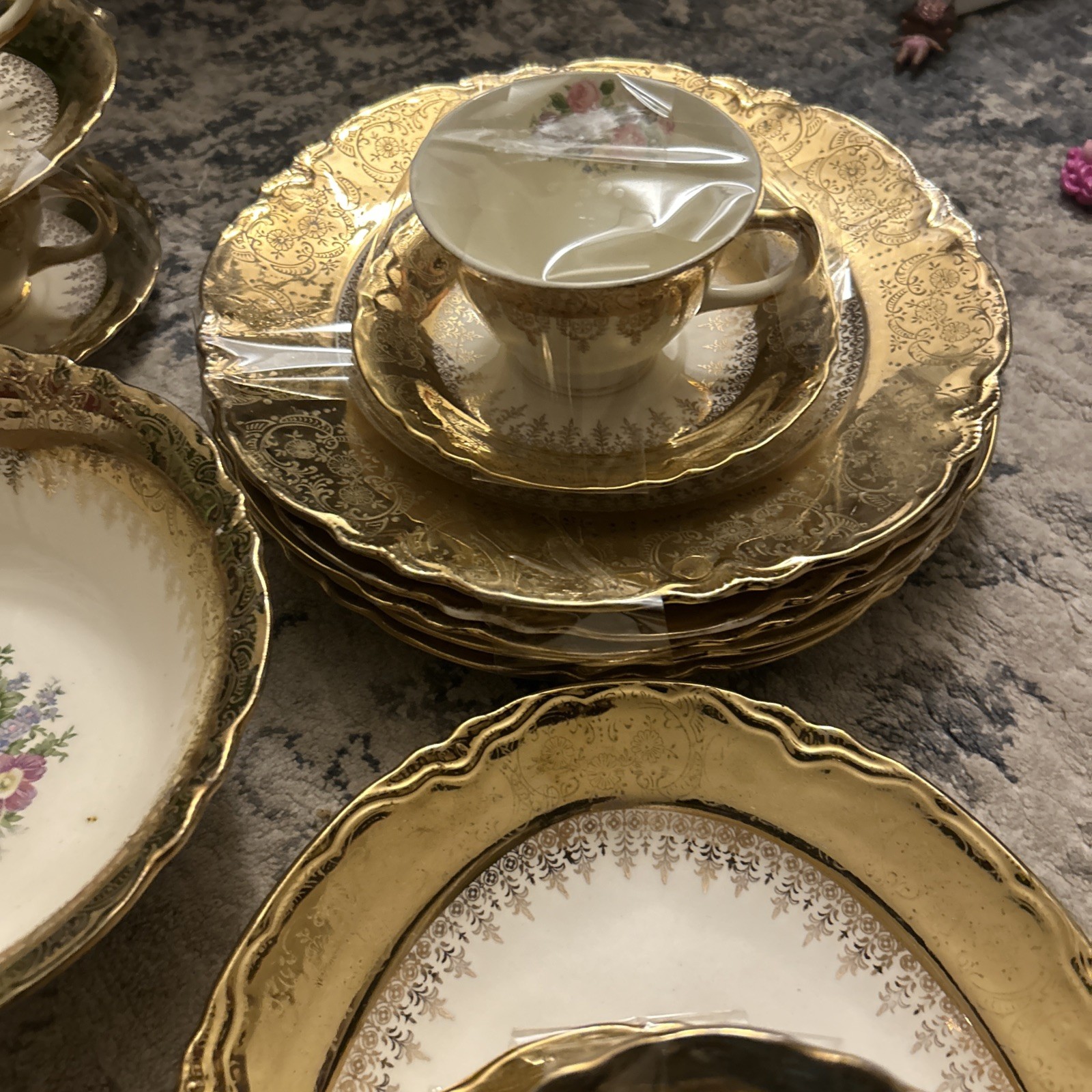 Homer Laughlin Vogue 22K Gold Flowers Victorian Republic Set Vintage