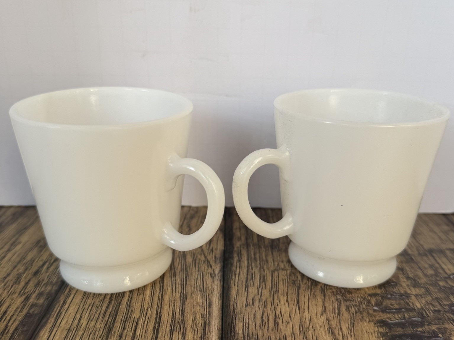 Vintage Milk Glass Set Of 2 Tea/Coffee/ Espresso Cups 3″ Tall White