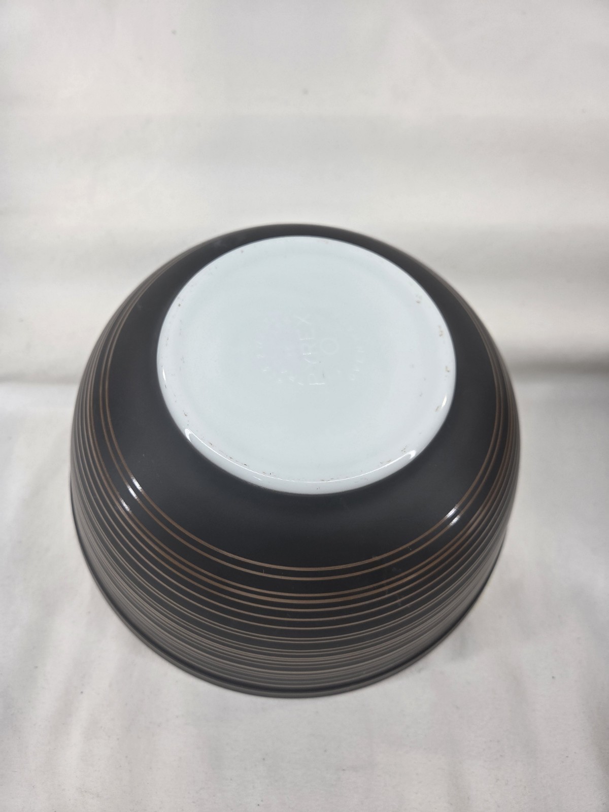 Vintage PYREX Terra 3 Matte Brown Tan Striped Mixing Bowls 404 403 401