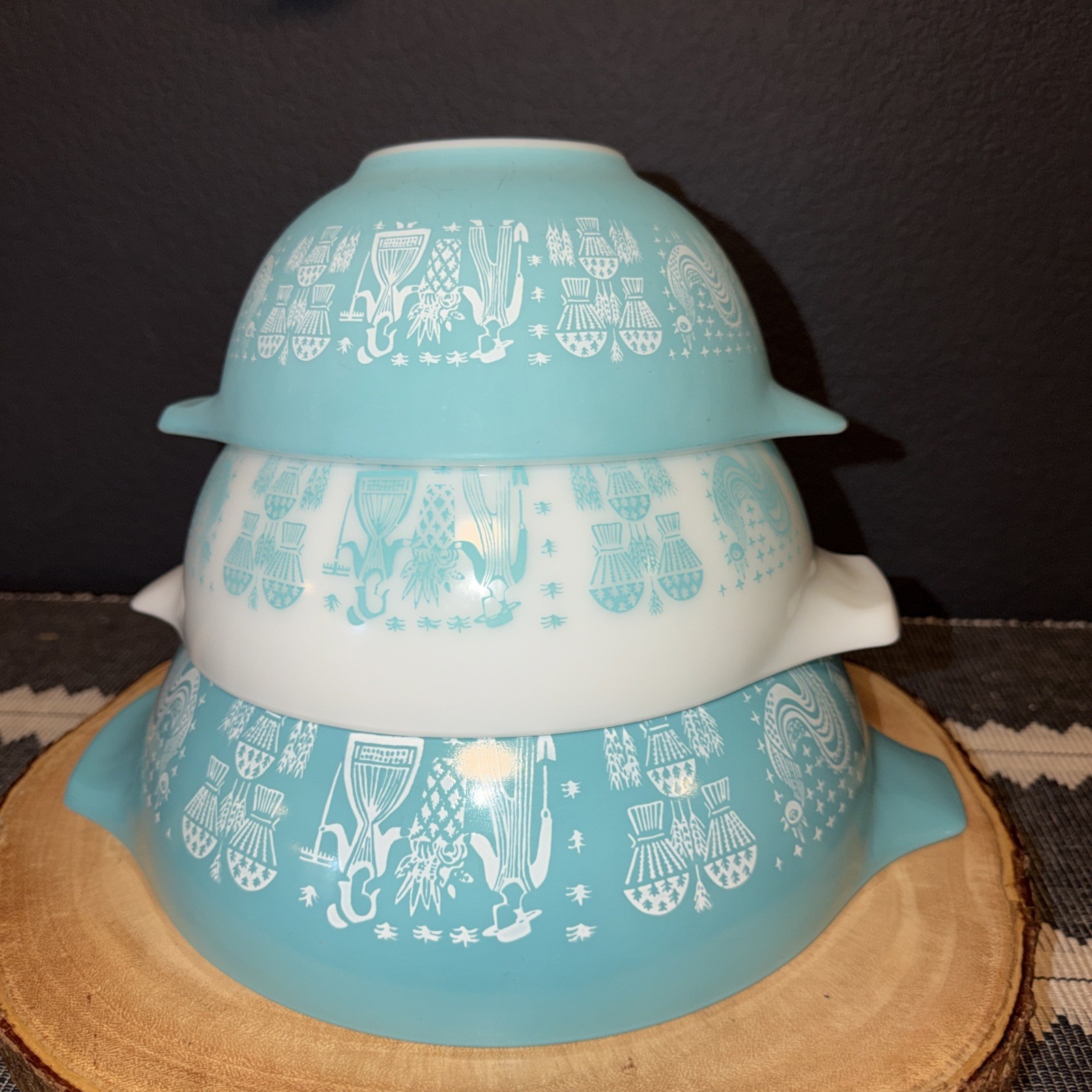 VTG Pyrex Amish Blue Butterprint Cinderella Dbl Spout Nesting Bowls Set of 3