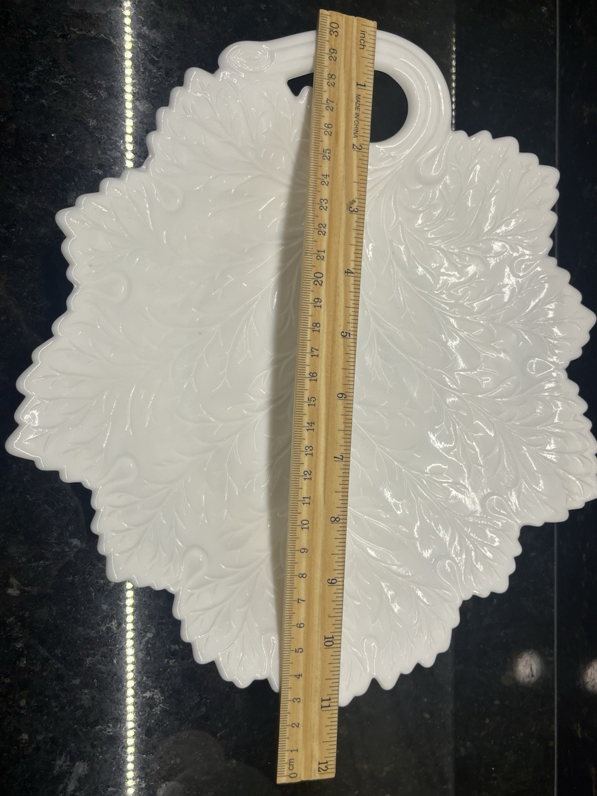 Fenton Embossed Milk Glass Leaf Dish 624 Vintage