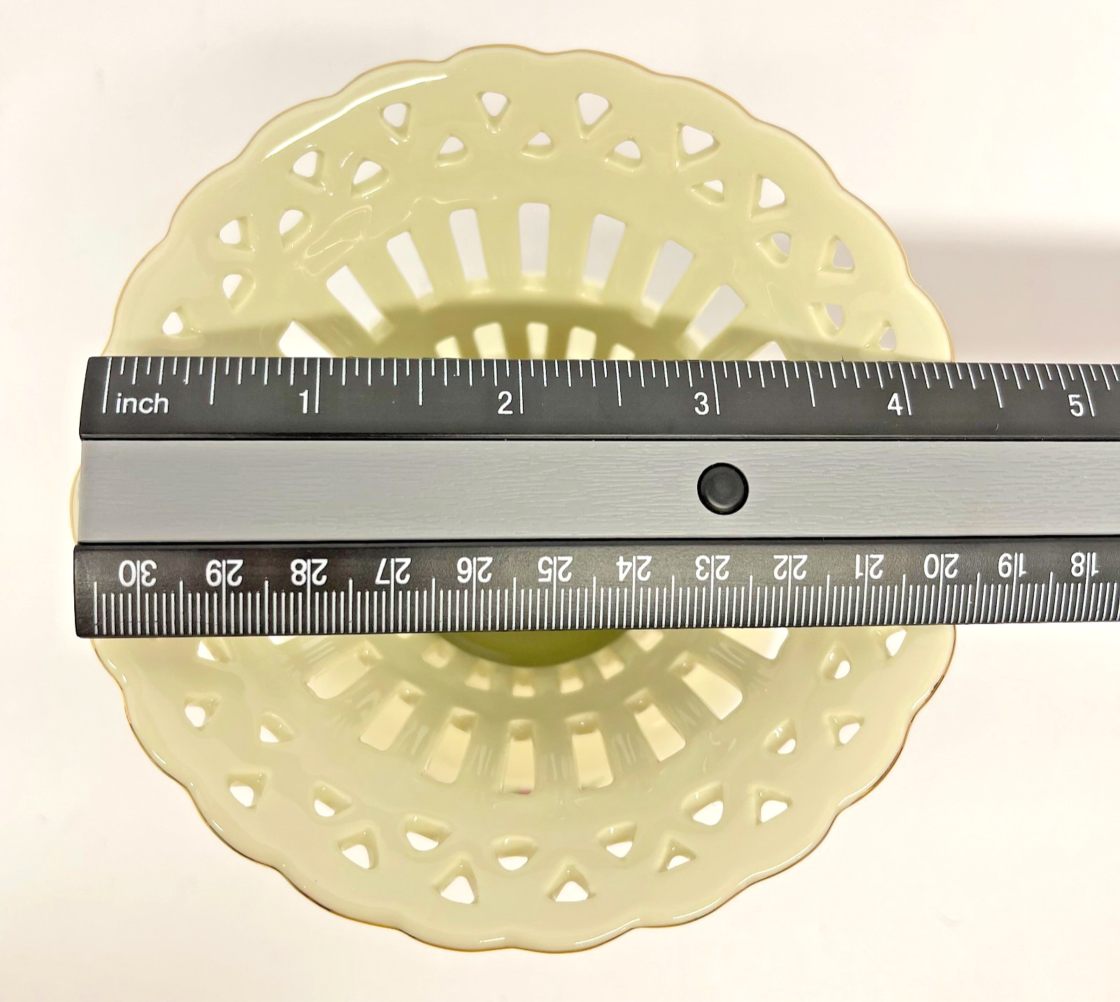 Formalities Baum Bros Victorian Rose Pierced Lattice Rim 5.5″ Vase-Vintage