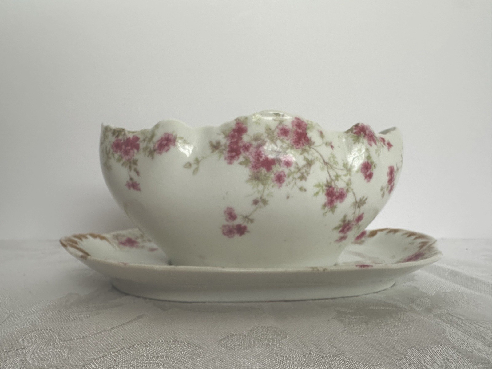 2pc Charles Field Haviland Limoges Embossed Sauce/Gravy Boat Pink Floral Sprays
