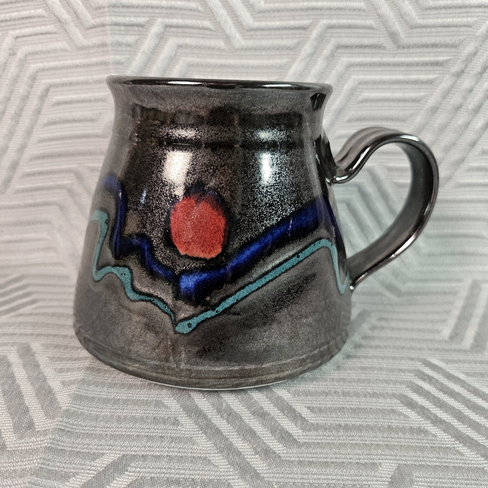 VTG Studio Pottery Coffee Mug Tea Cup 12oz Handmade Artist Lamb USA 1994