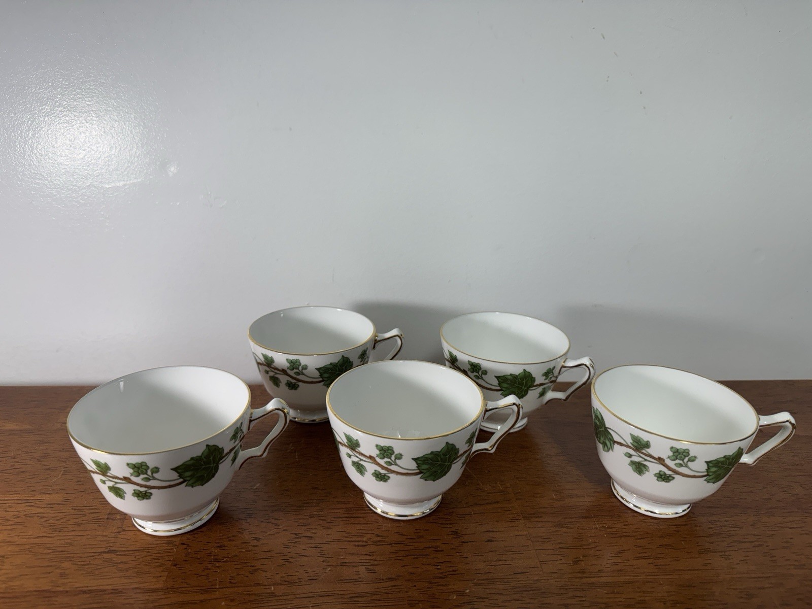 Vintage Crown Staffordshire Fine Bone China England Cup & Plates Green Ivy