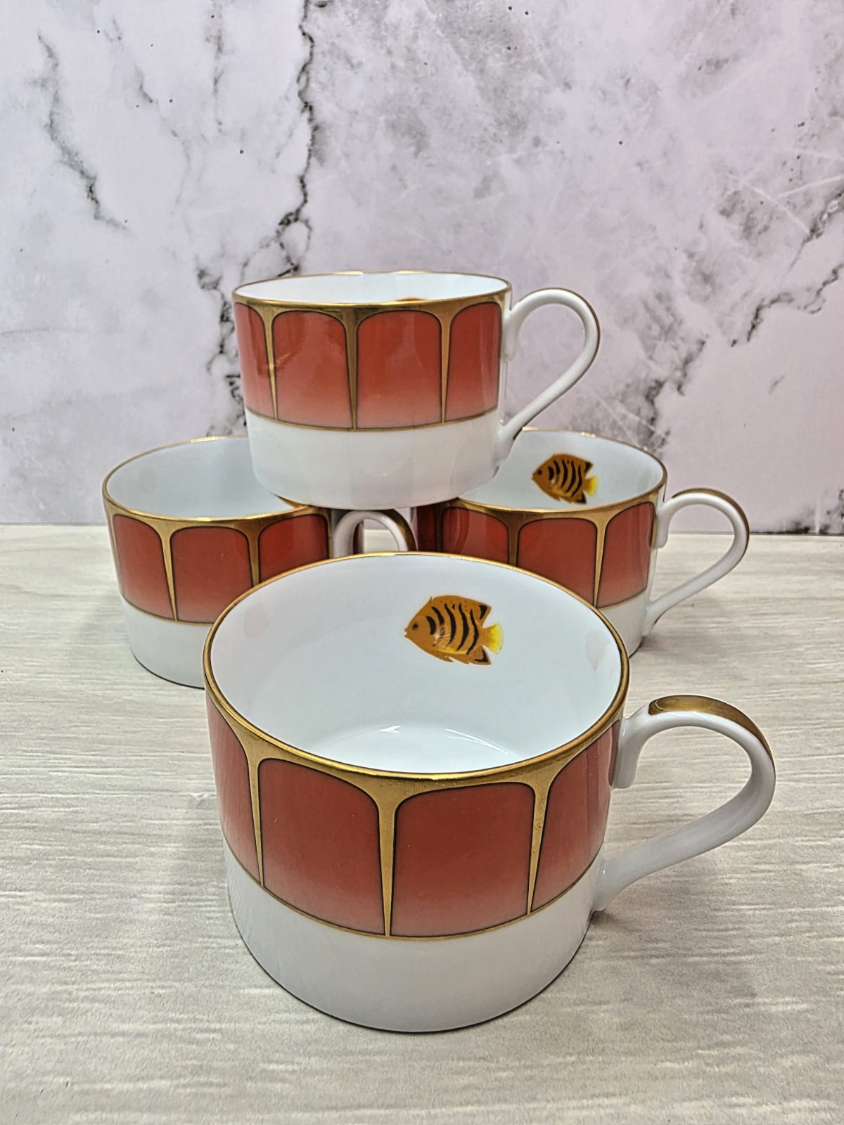 Lynn Chase Coral Seas, Set of 4 Tea Coffee Cups w Flat Bottoms, 24kt Gold Trim