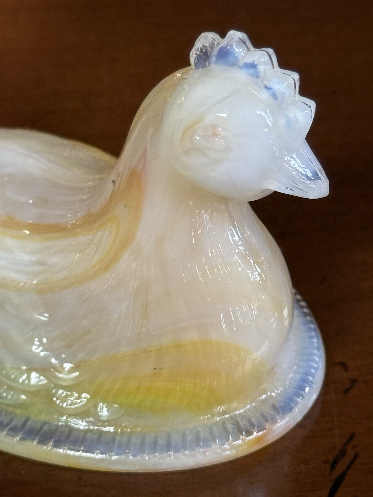 Boyd Glass Hen on Nest #182 Coral Mist 3″ Slag Chicken Salt Cellar UV Glows Vtg