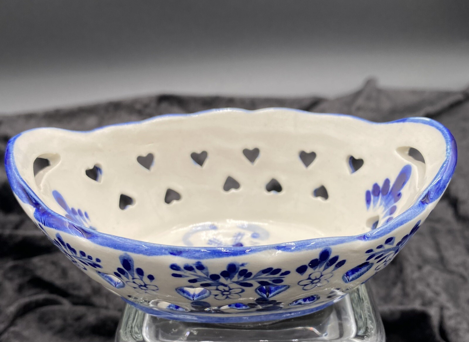 Vtg. Delft Blue Oval Trinket Dish/Berry Bowl, Windmill Scene, Reticulated Hearts