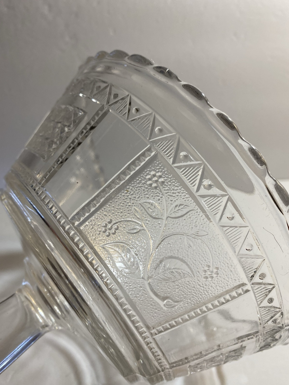 EAPG Bryce Brothers Regal (OMN) Compote AKA Forget Me Not 1883 NO LID 8” x 7” In