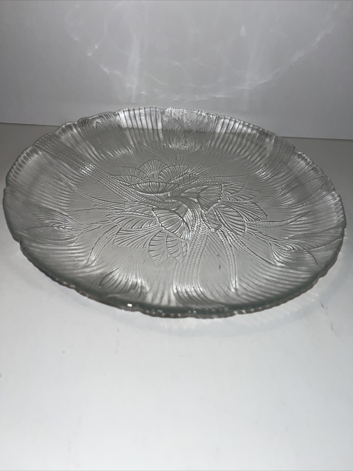 Arcoroc Canterbury Glass Dessert Plates 7.5 Inches Set of 3 Vintage 3D Embossed