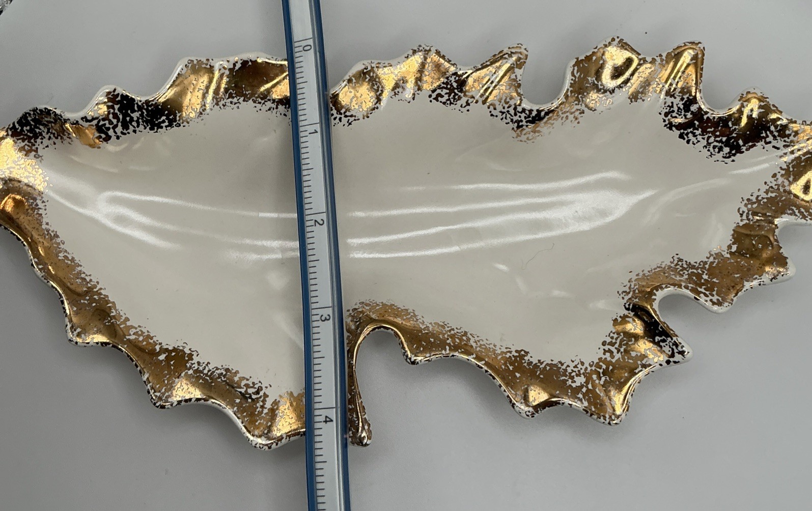 Vintage Hollydale Pottery California Gold Encrusted Tableware Leaf Dish Set 4pc