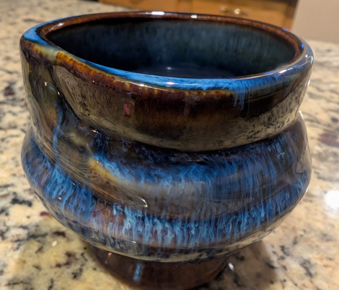 2017 Bill Campbell Pottery Cup or Bowl Dish Signed CV2017 Unique Drip Glaze