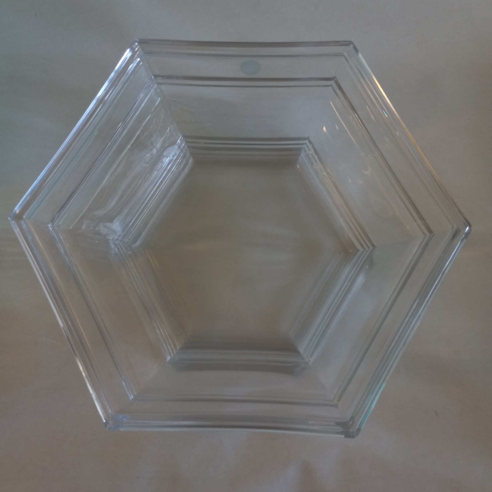 PREOWNED TIFFANY & CO. WINDHAM CRYSTAL BOWL HEXAGONAL SIX SIDED SIGNED ORIG BOX