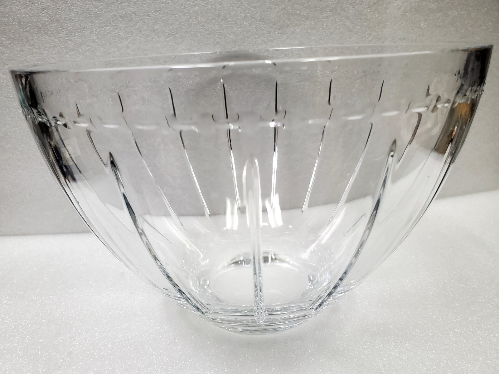 Wedgwood Vera Wang 10″ x 7″ Leaded Crystal Bowl Germany