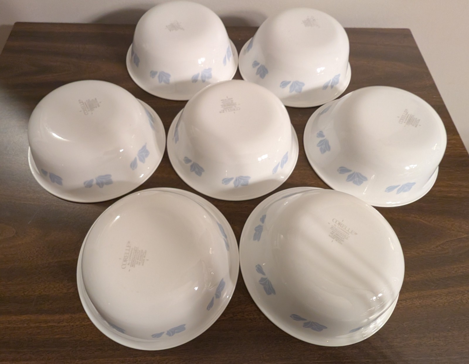 Corelle Blue Tulip 6.25-in Cereal Bowls. Set Of Five. + 2 Free With Tiny Chips