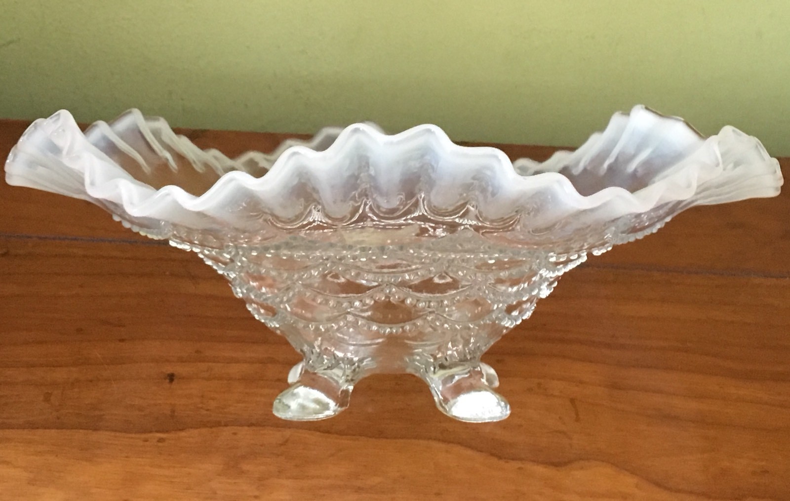 NORTHWOOD Opalescent Glass BEADED DRAPES Footed Bowl FISH SCALE 1905