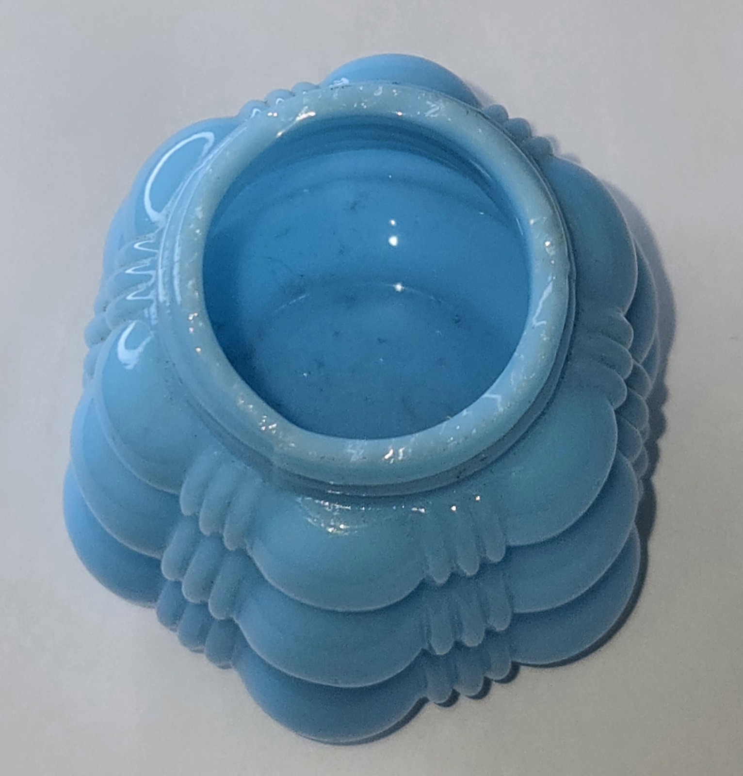 Victorian Era EAPG Dithridge Blue Creased Bale Salt Shaker 2 3/4″ Tall