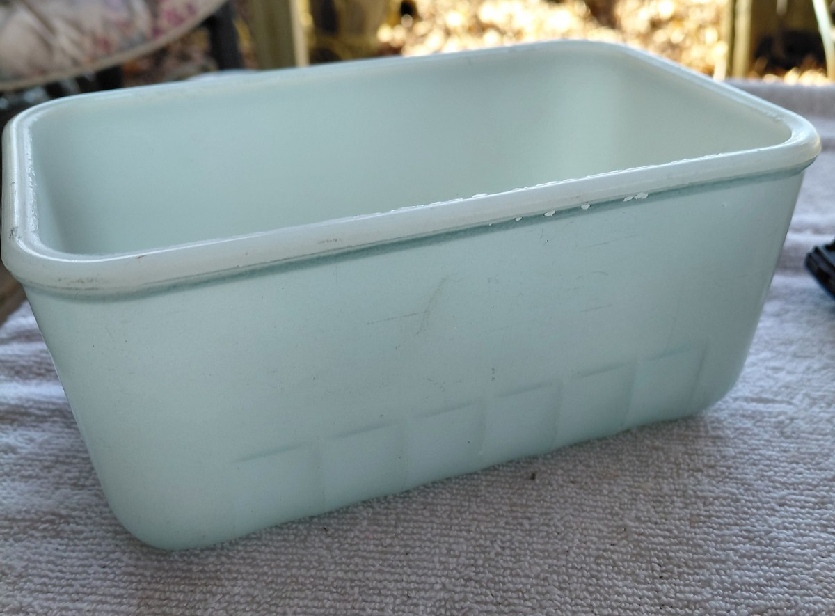 vintage turquoise glasbake refrigerator dish 6”