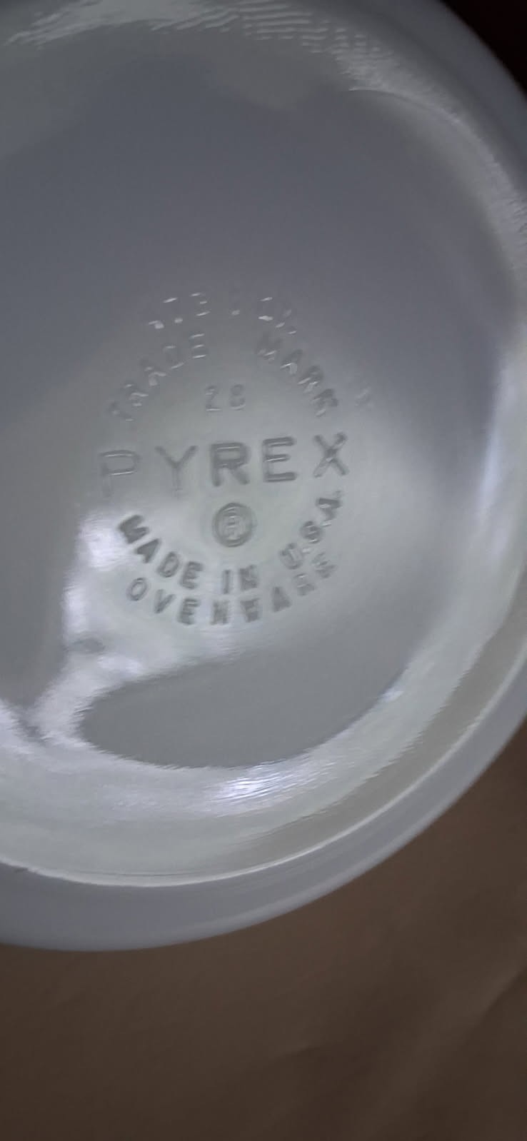 Vintage Pyrex Town And Country Set Of 2. 472 & 473. With 1 Lid Fits Either