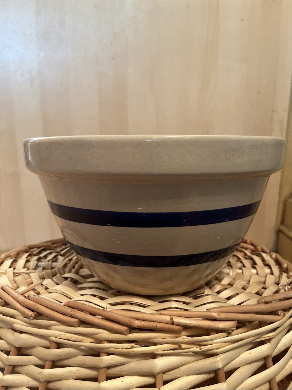 Vintage Robinson Ransbottom Pottery  9.25″ Stoneware Blue Striped Bowl Roseville