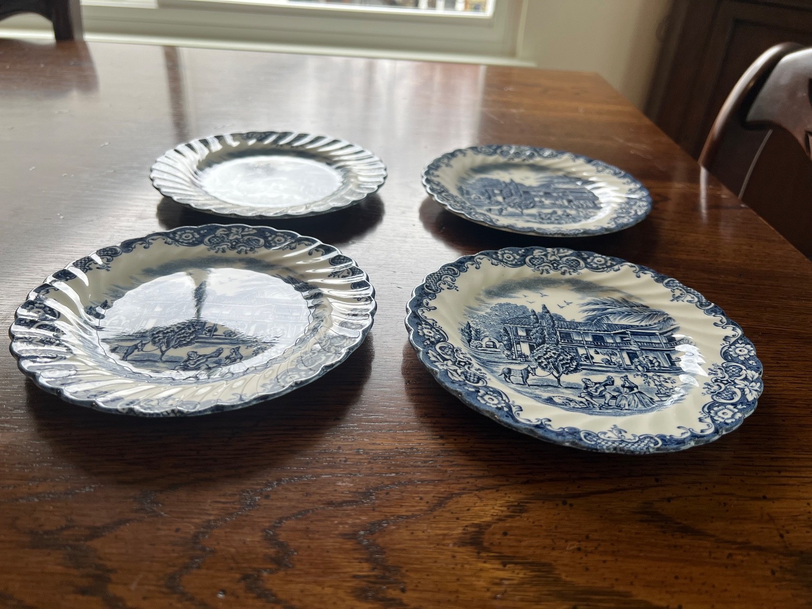 Heritage Hall Blue Bread & Butter Plates Set 4