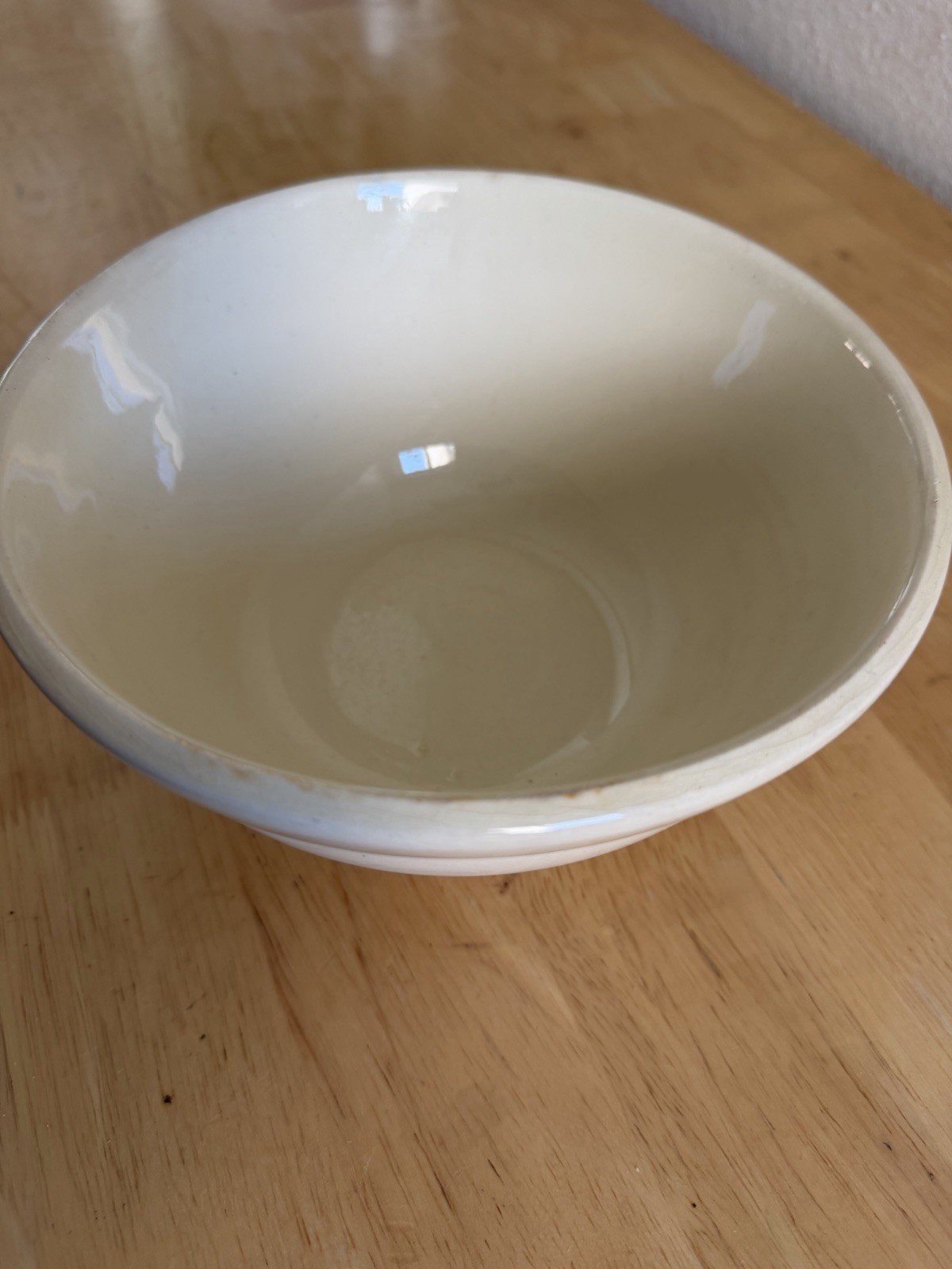 Vintage Bauer Pottery Ringware Mixing Bowl #24 Ivory White Beehive Nesting 7.5″