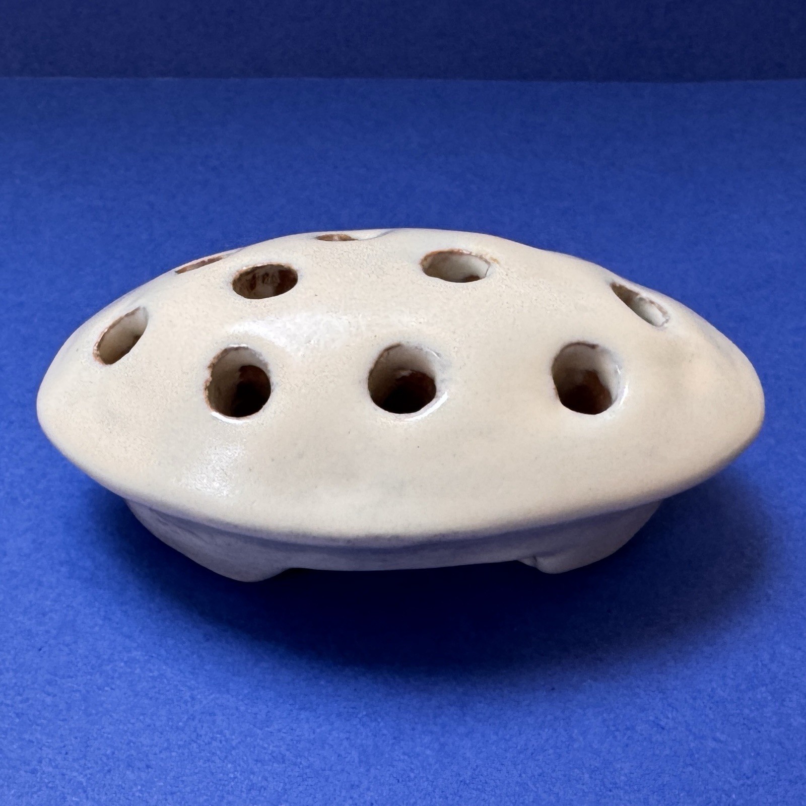 Rare Early Catalina Pottery #201 Pearly White Ivory Flower Frog Replacement 3”
