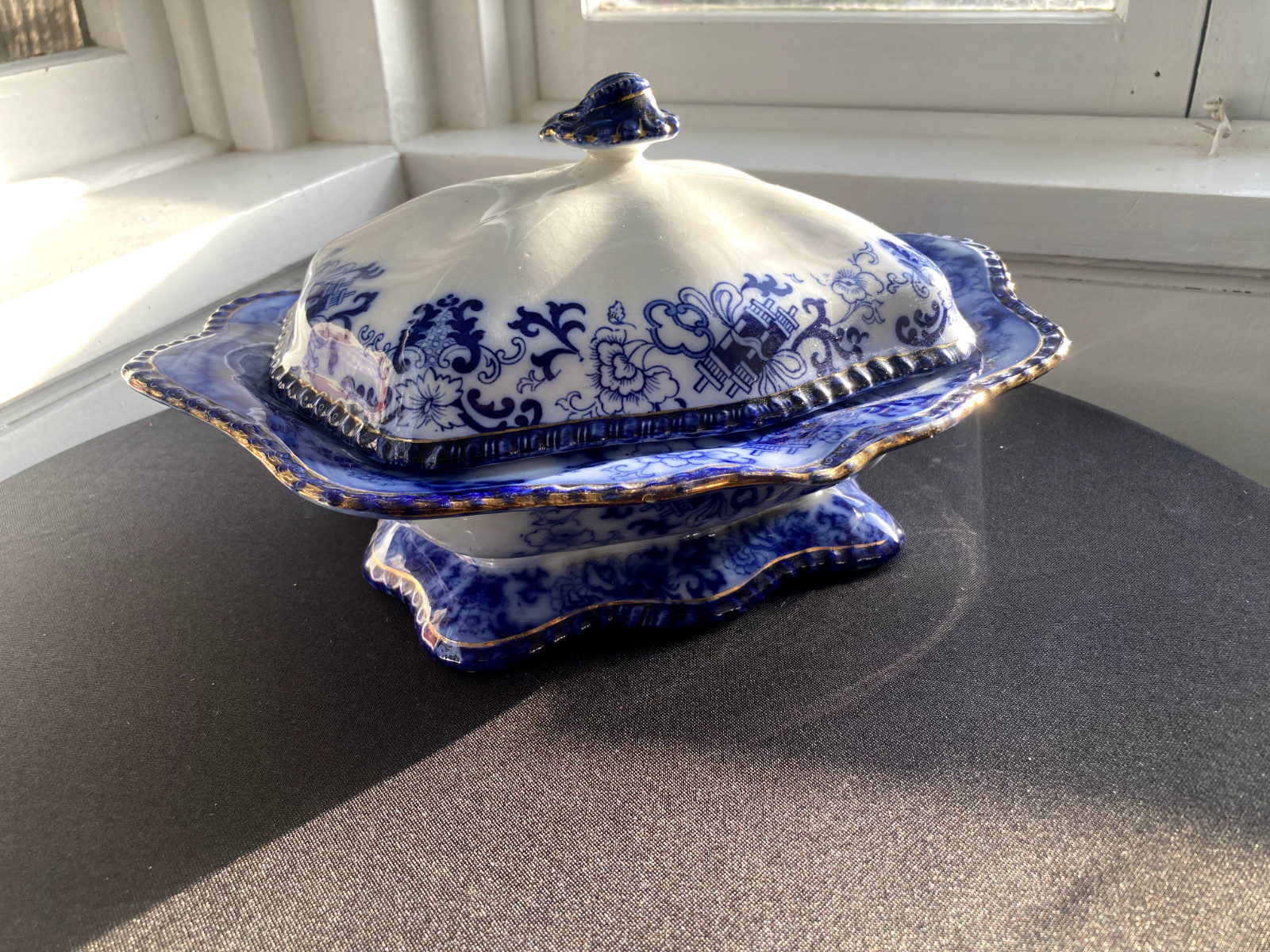 Antique Royal Doulton Flow Blue Oval Covered Vegetable Nankin Porcelain England