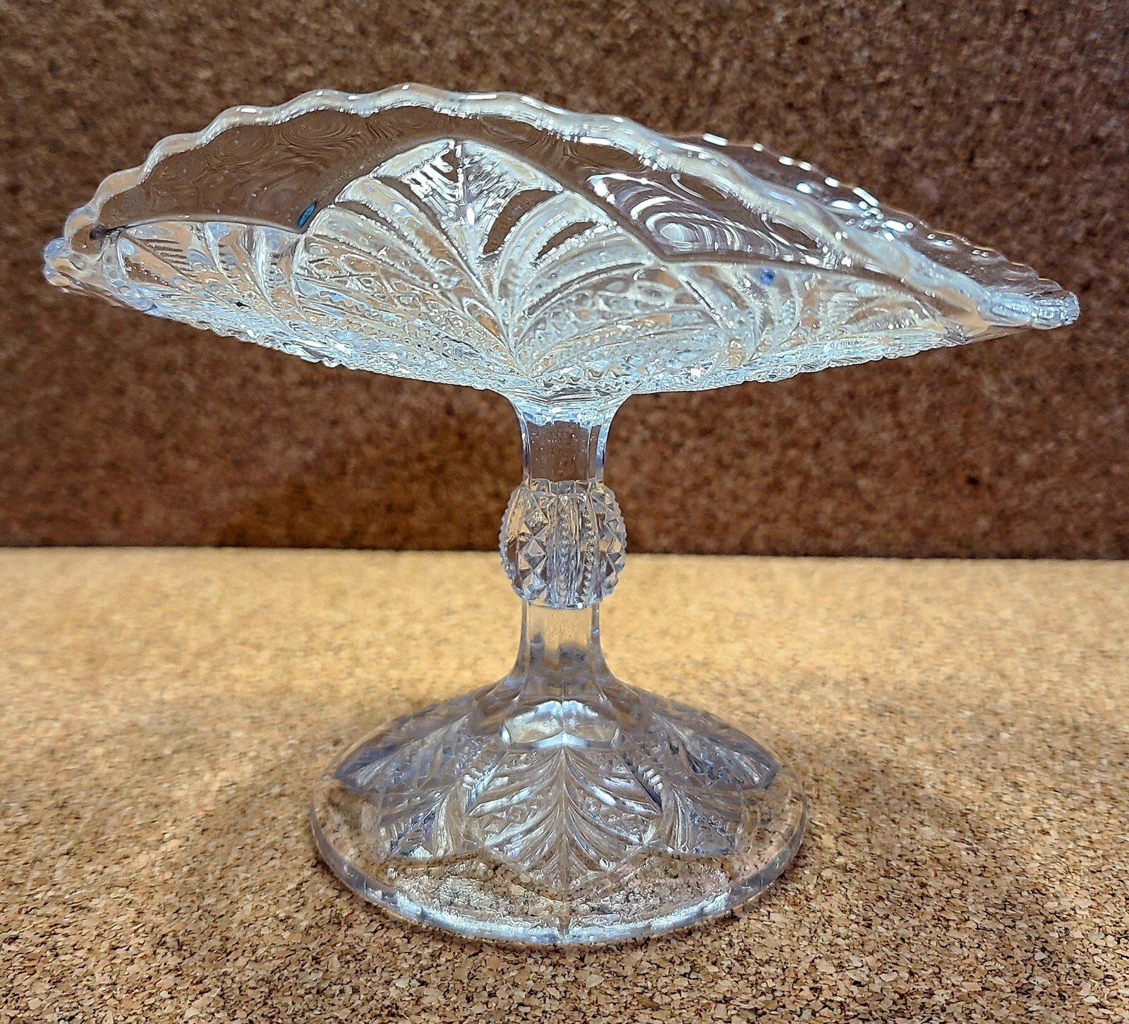 Vtg Bryce Higbee Clear Glass Palm Leaf Bon Bon Candy Serving Pedestel Dish Bowl