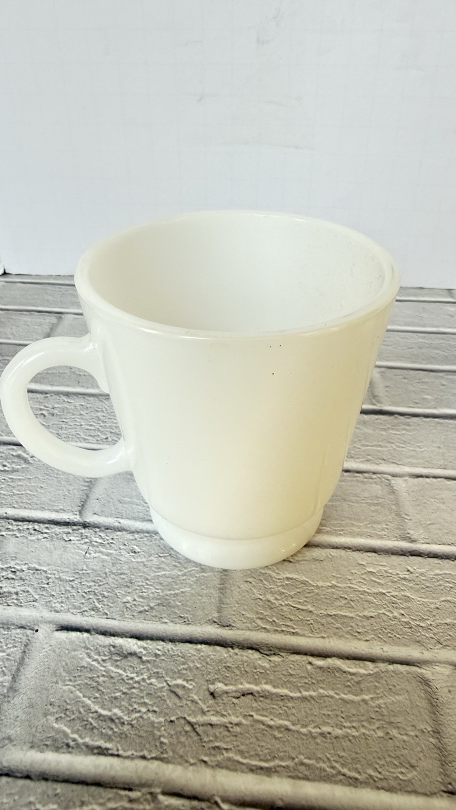 Vintage Milk Glass Set Of 2 Tea/Coffee/ Espresso Cups 3″ Tall White
