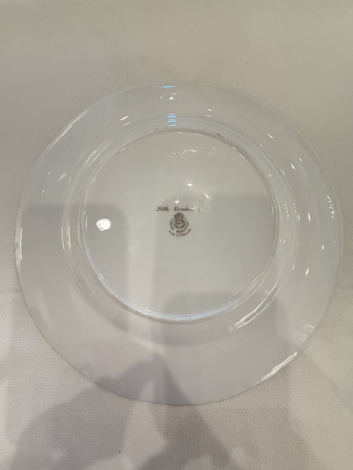 Royal Worcester 1950 Little Comberton Serving Bowl Signed J Smith Pristine 10⅝”